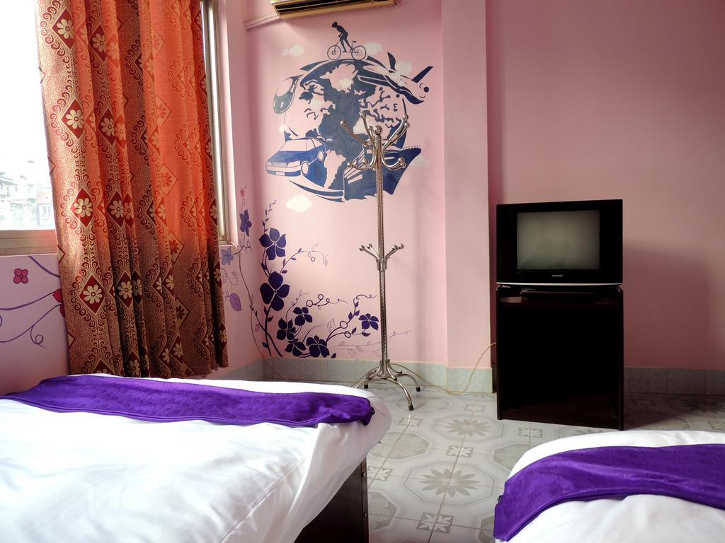 Halong Happy Hostel (Adults Only) Ha Long Exteriör bild