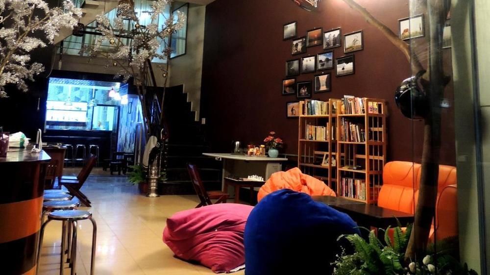 Halong Happy Hostel (Adults Only) Ha Long Exteriör bild